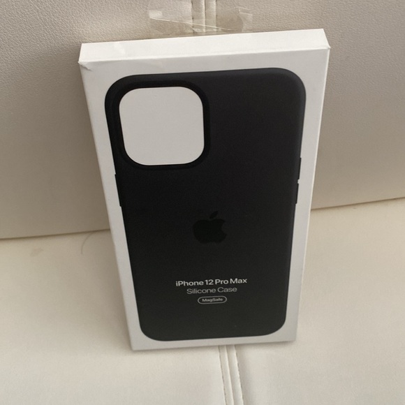 Apple Silicone Case with MagSafe for iPhone 12 mini - Midnight(New) - Picture 7 of 8